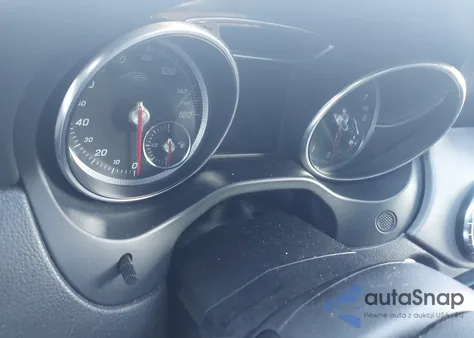 2019 Mercedes-Benz Cla 250 4Matic z USA, uszkodzony, nr VIN WDDSJ4GB8KN774500